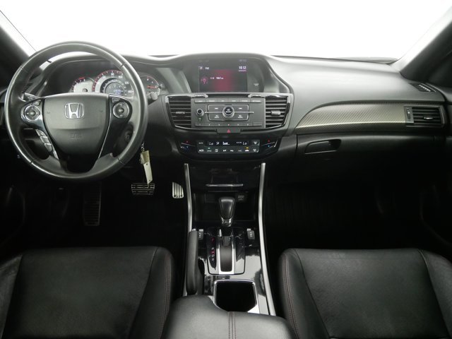 Used 2017 White Orchid Pearl Honda Sport SE image 17