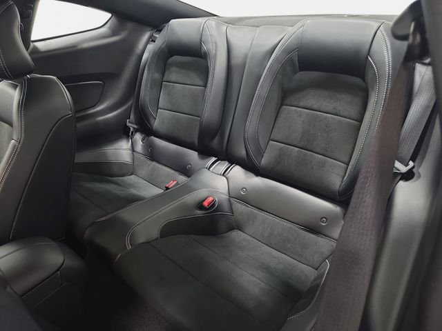 Used 2016 White Ford Shelby GT350 image 10