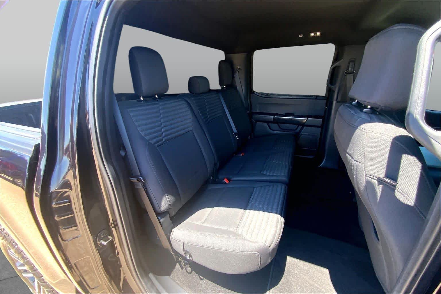 Used 2023 Agate Black Metallic Ford XL image 20