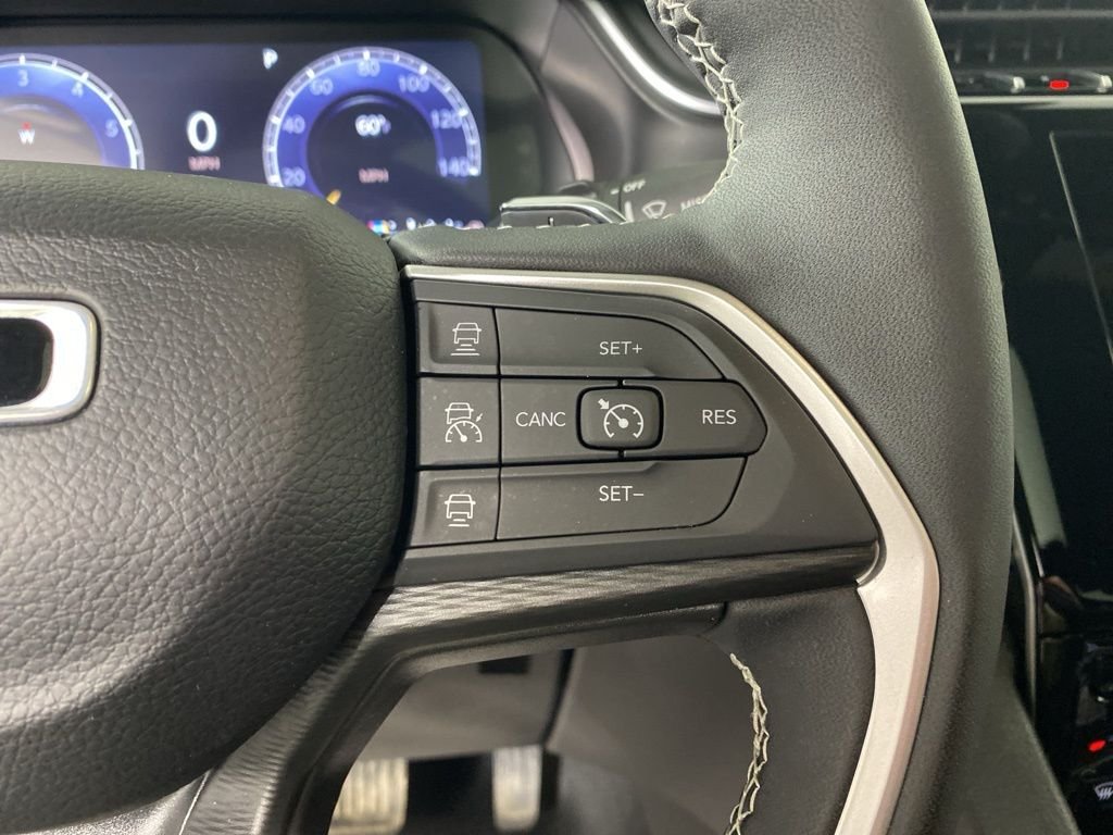 Used 2024 Silver Jeep Altitude X image 24