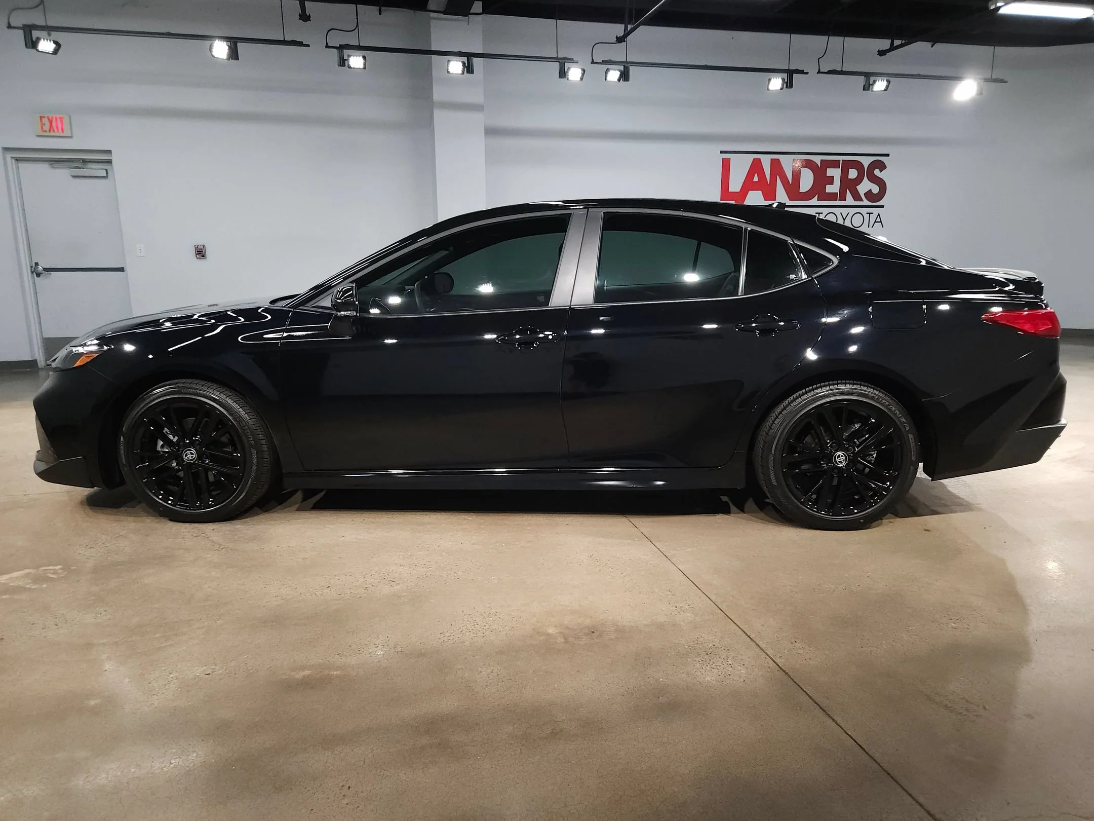 Used 2026 Midnight Black Metallic Toyota SE image 4