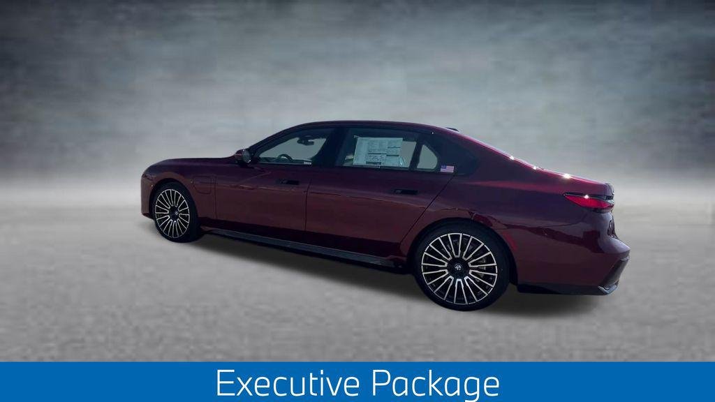 New 2026 Aventurin Red Metallic BMW 750e xDrive image 8