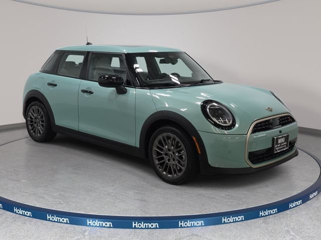 Used 2026 Green MINI Iconic image 4