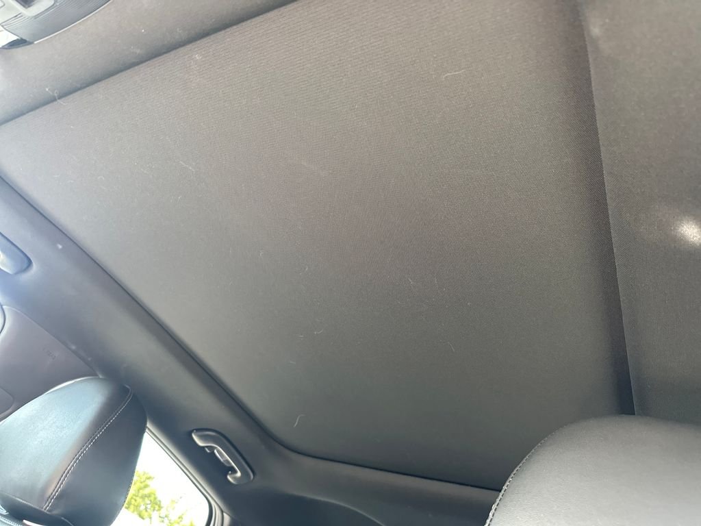 Used 2021 White Kia GT-Line image 17