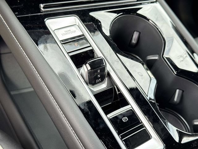2026 Volkswagen Atlas Cross Sport SEL Premium R-LINE - Photo 16