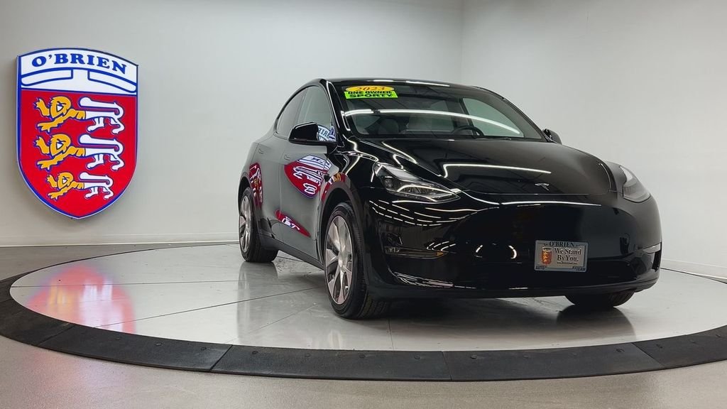 Used 2023 Tesla Model Y Long Range with VIN 7SAYGDEE5PF662052 for sale in Normal, IL