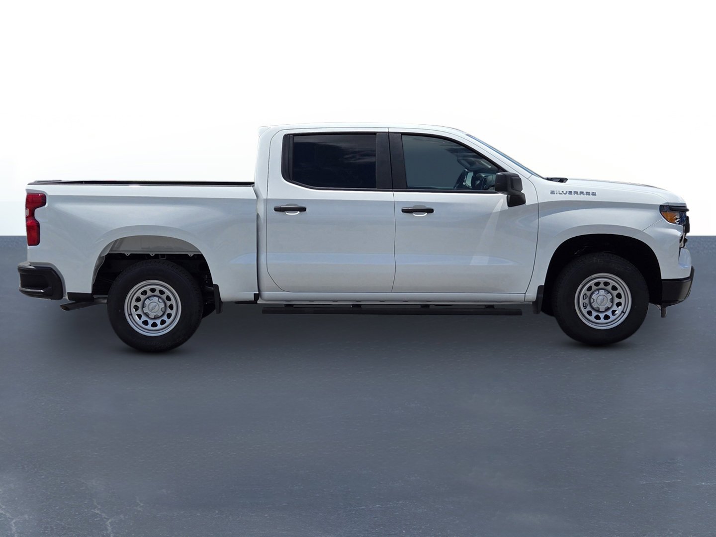 New 2026 Summit White Chevrolet WT image 5