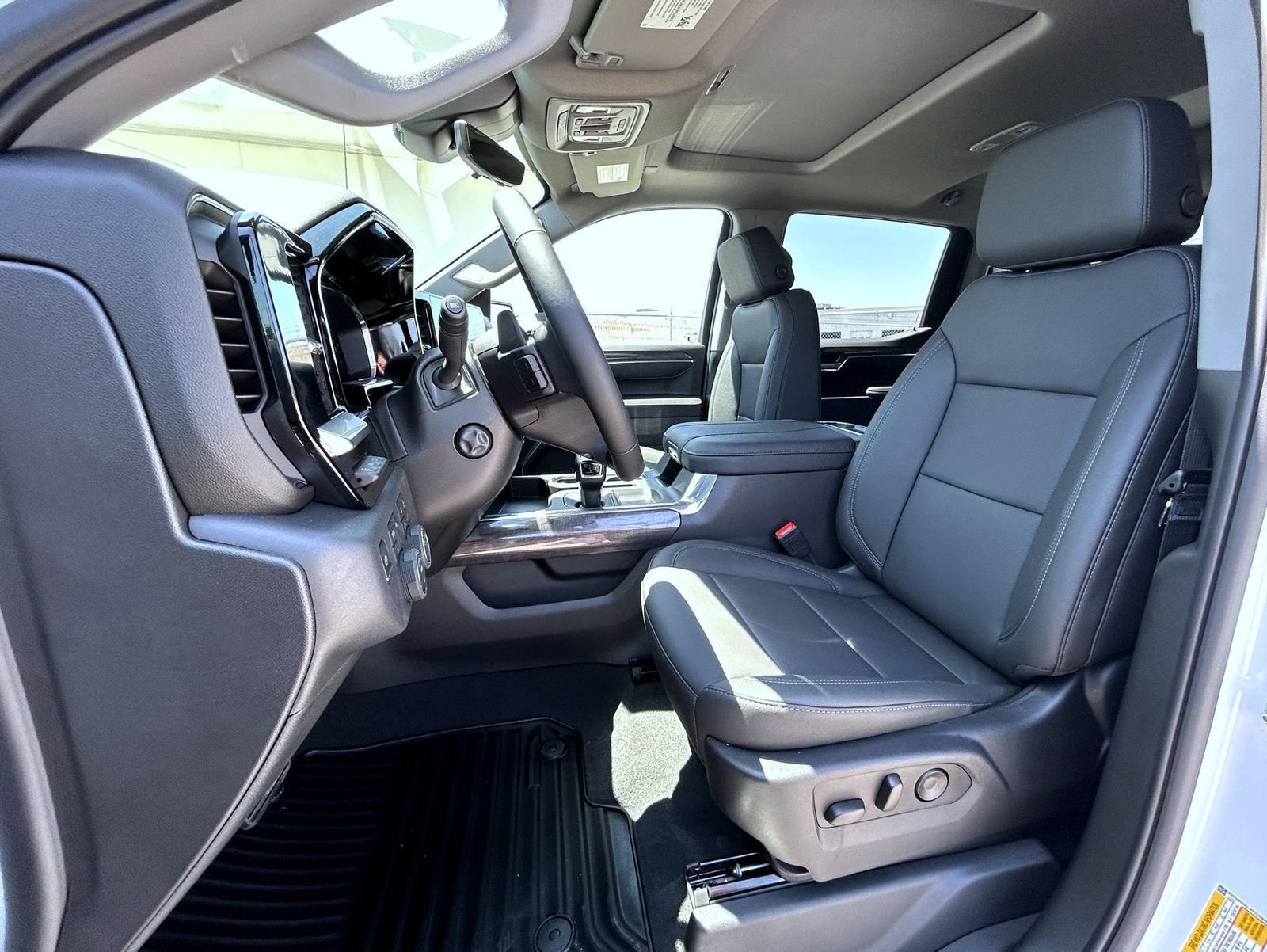 New 2026 Polar White Tricoat Chevrolet LTZ image 12