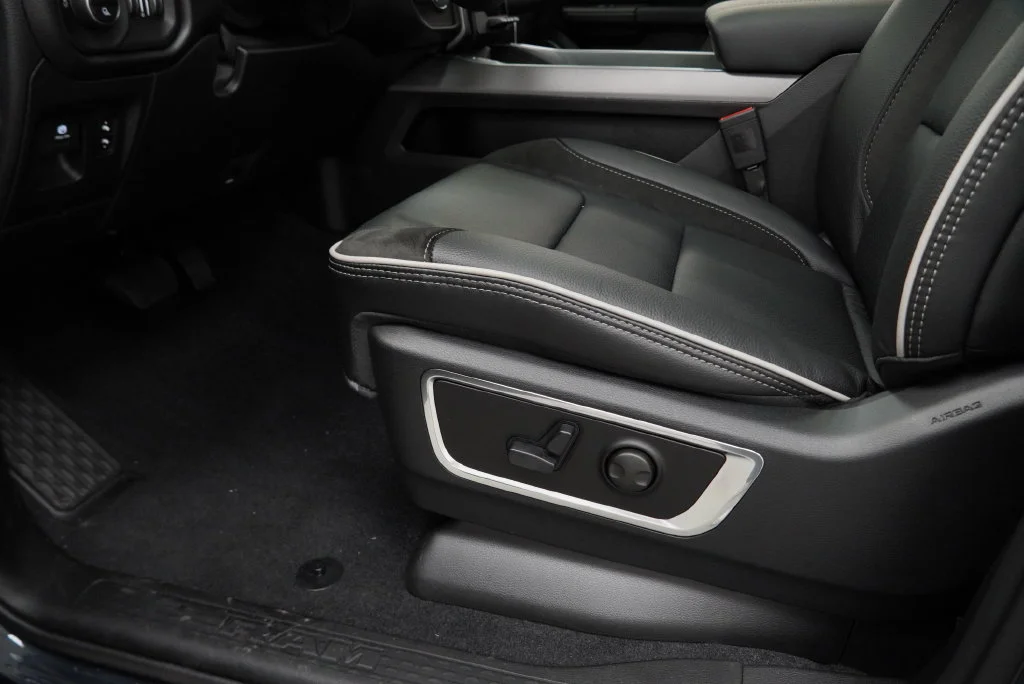 New 2027 Forged Blue Metallic Exterior Paint RAM Laramie image 28