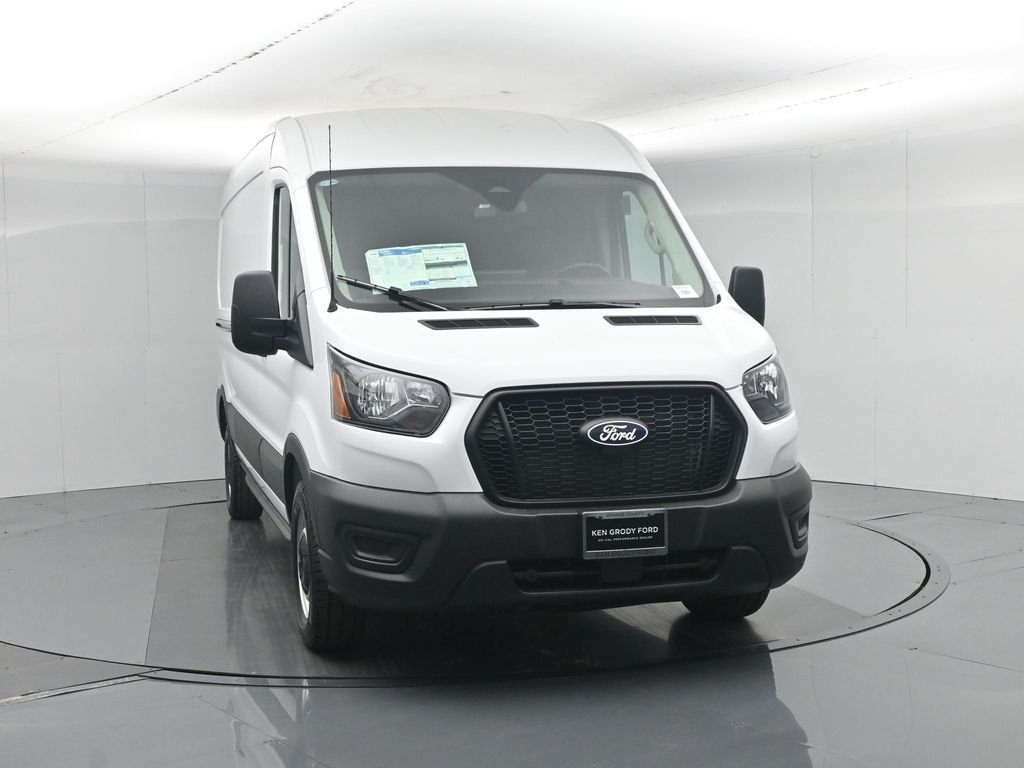 New 2026 Oxford White Ford Base image 51