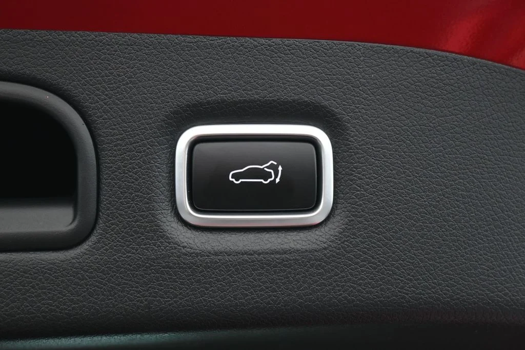 Used 2023 HiChroma Red Kia GT2 image 45
