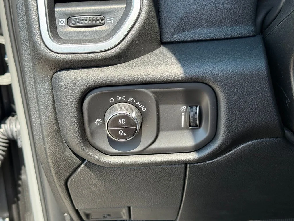 New 2026 Ceramic Gray Clearcoat RAM Big Horn image 18
