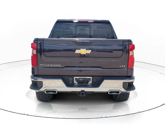 Used 2023 Gray Chevrolet LTZ image 6