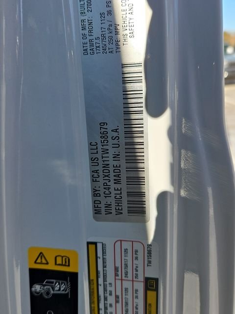 New 2026 Bright White Clear-Coat Exterior Paint Jeep Sport image 28