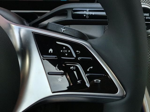 New 2026 Black Mercedes-Benz GLC 300 image 25