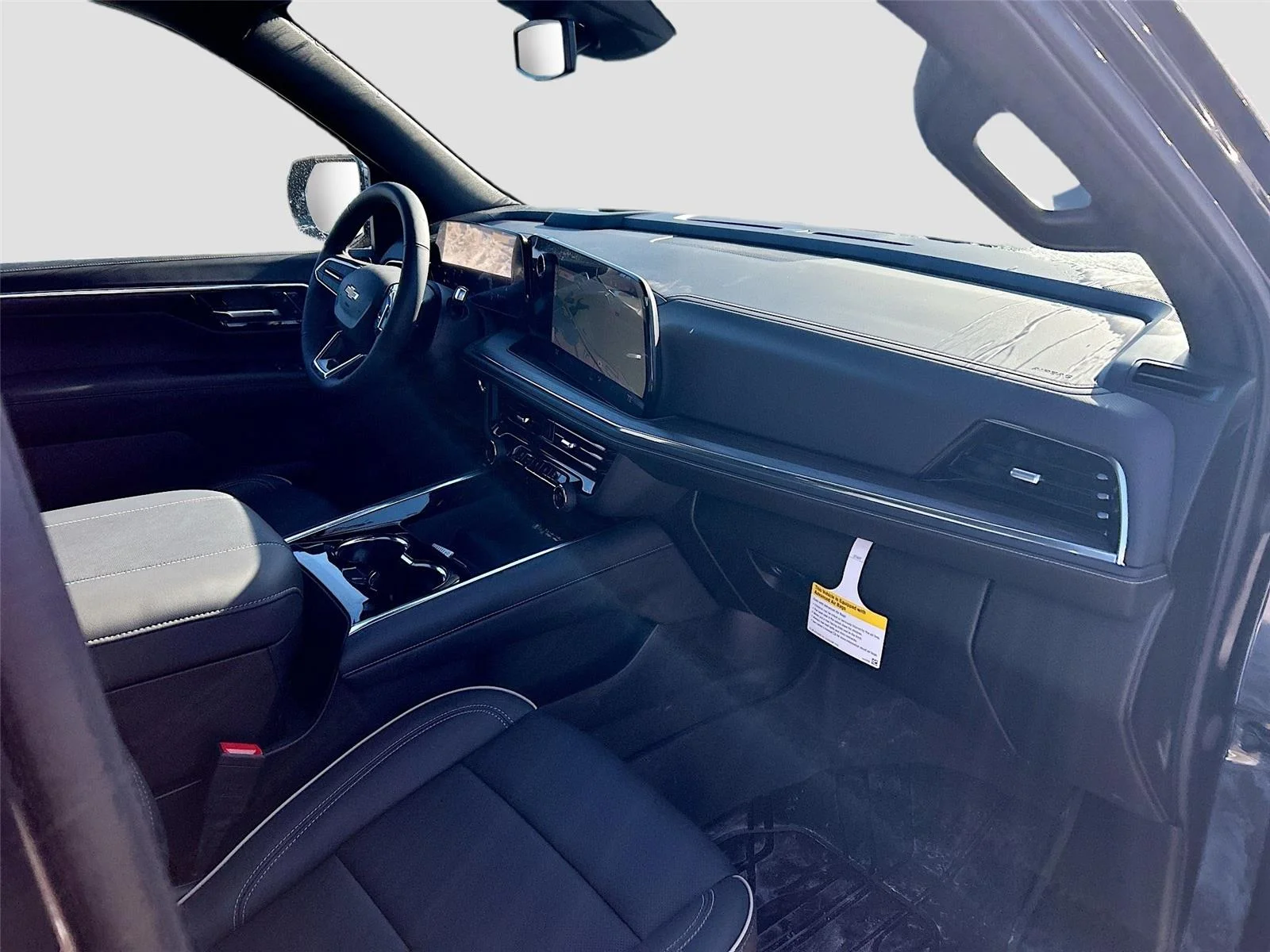 2026 Chevrolet Suburban Premier - Photo 32