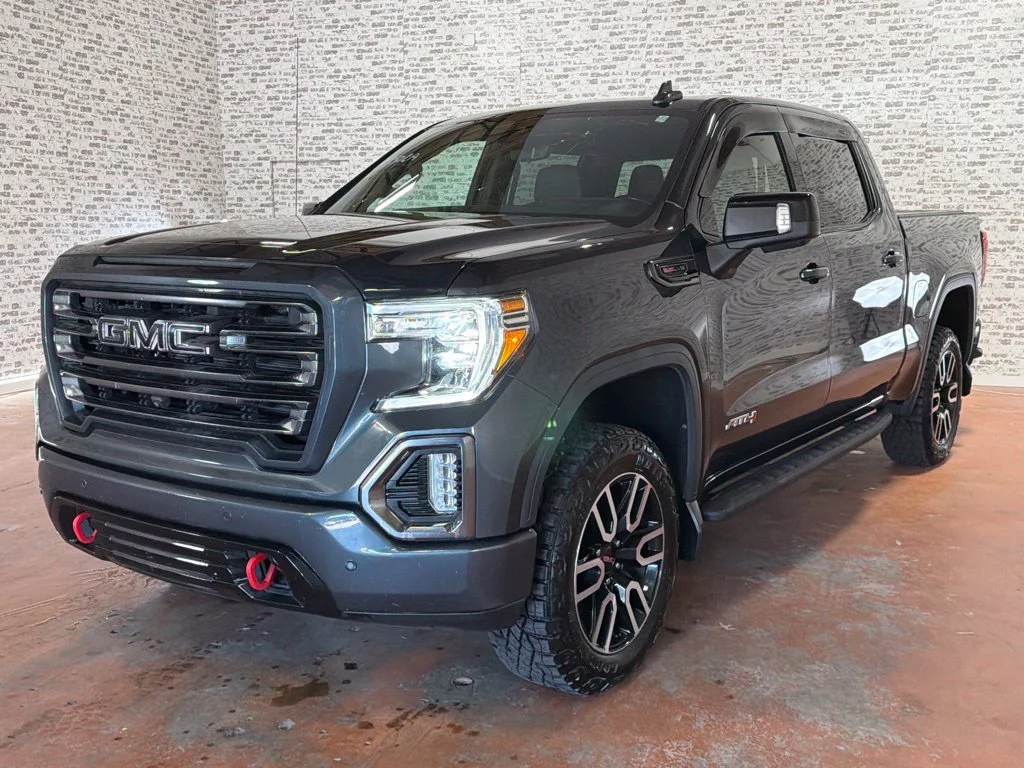Used 2021 Dark Sky Metallic GMC AT4 image 3