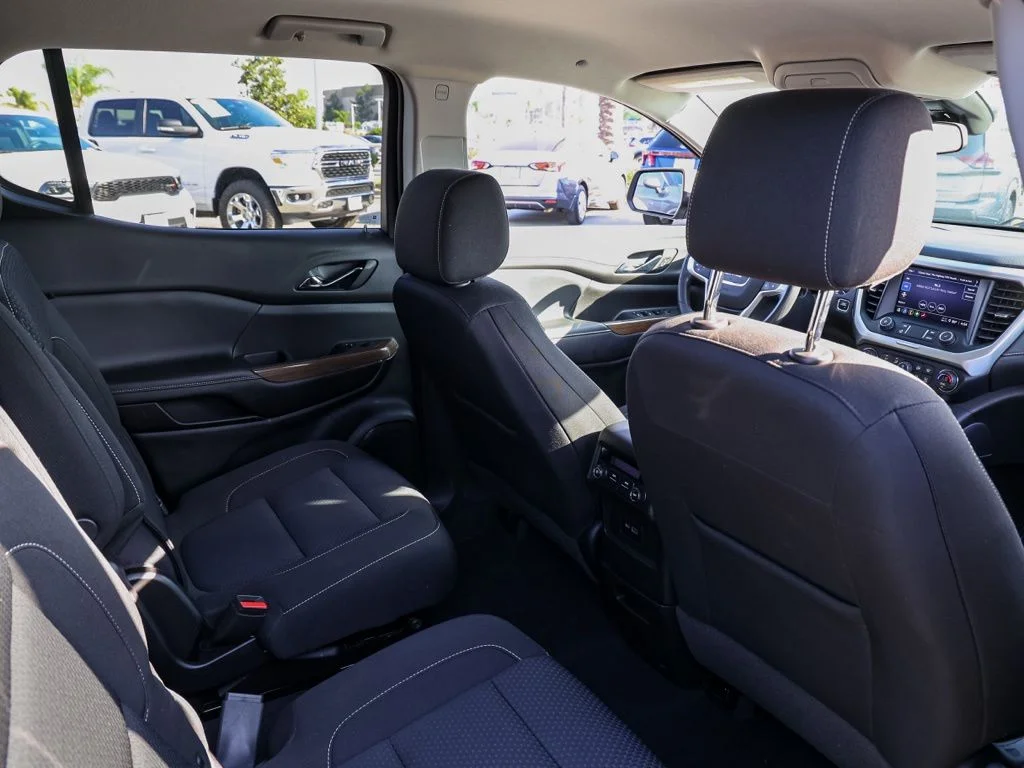 Used 2022 Gray GMC SLE image 17