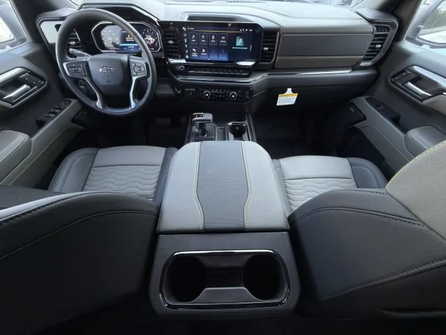 2026 Chevrolet Silverado 1500 ZR2 - Photo 10