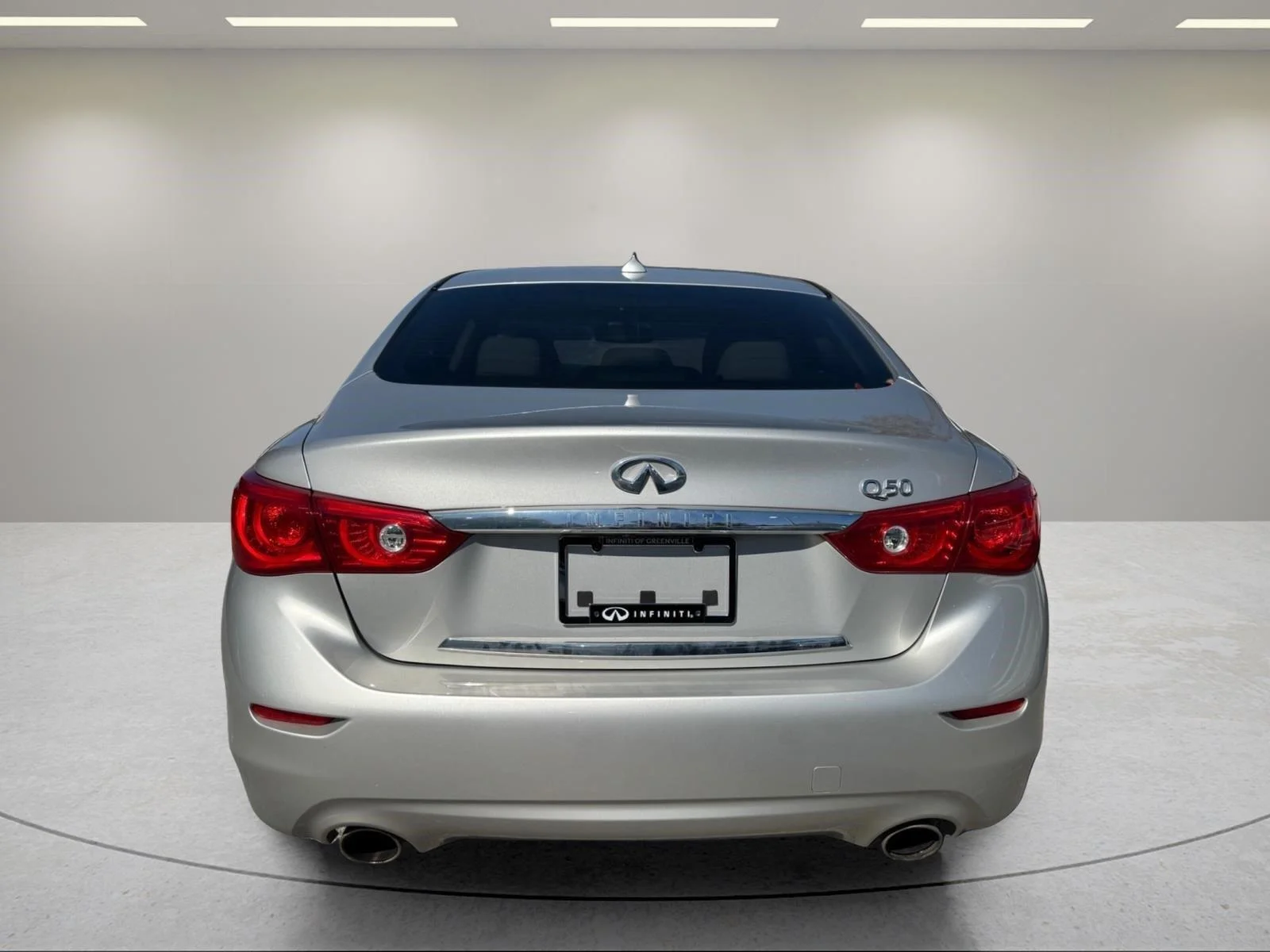 Used 2015 Liquid Platinum INFINITI Premium image 12