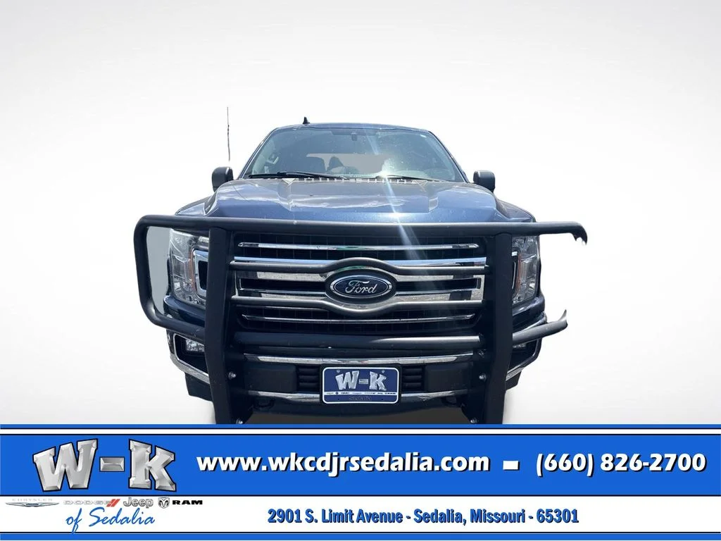 Used 2020 Blue Ford XLT image 11