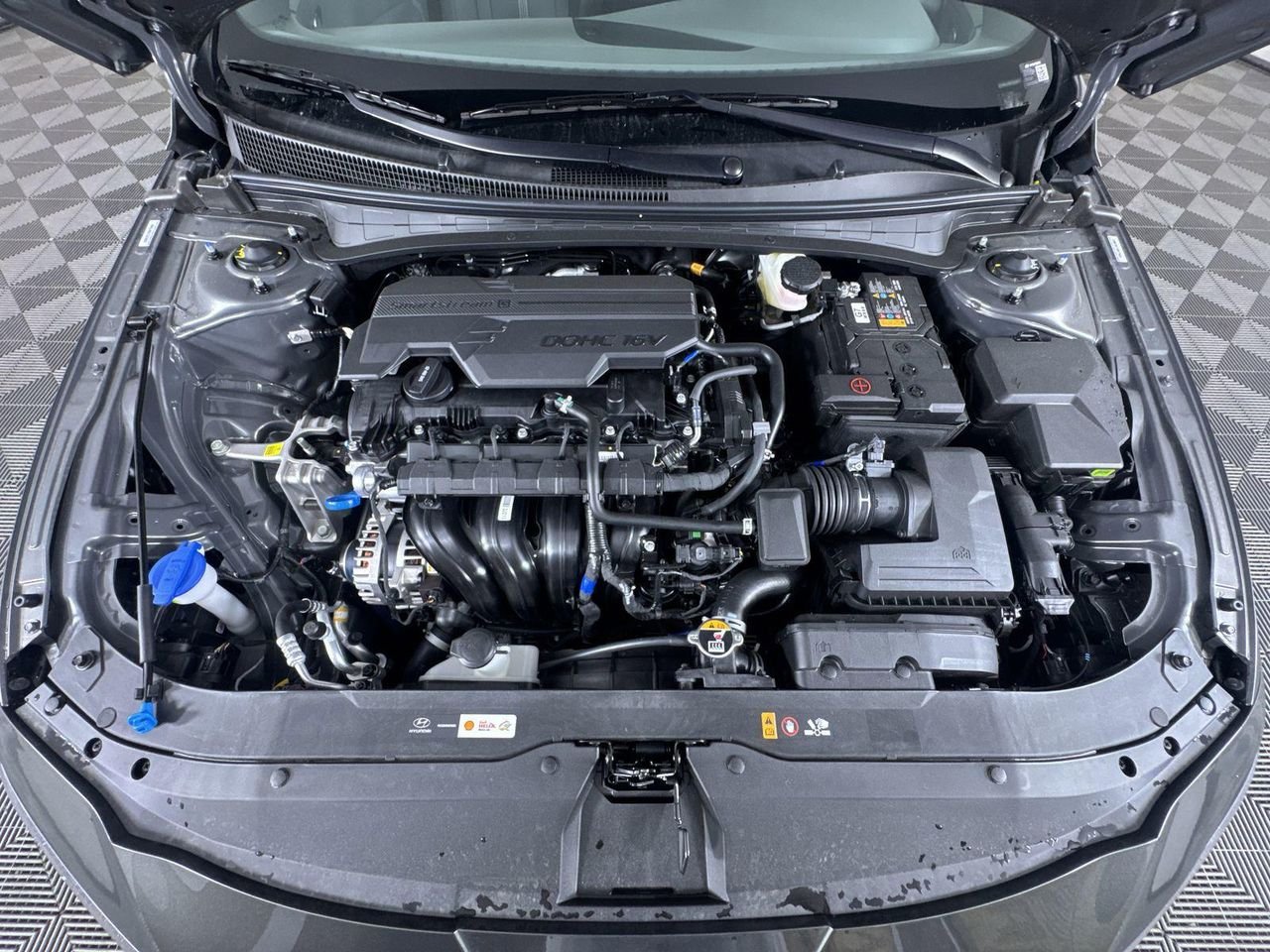 New 2026 Amazon Gray Hyundai SE image 11