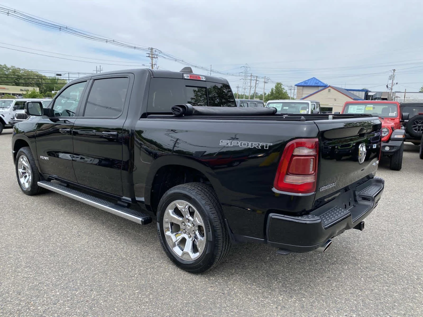 Used 2022 Diamond Black Crystal Pearlcoat Ram Big Horn image 6