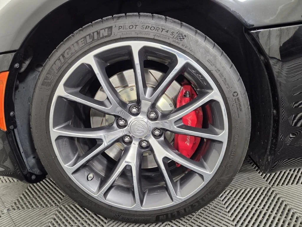 Used 2014 Venom Black Clearcoat Dodge GTS image 9