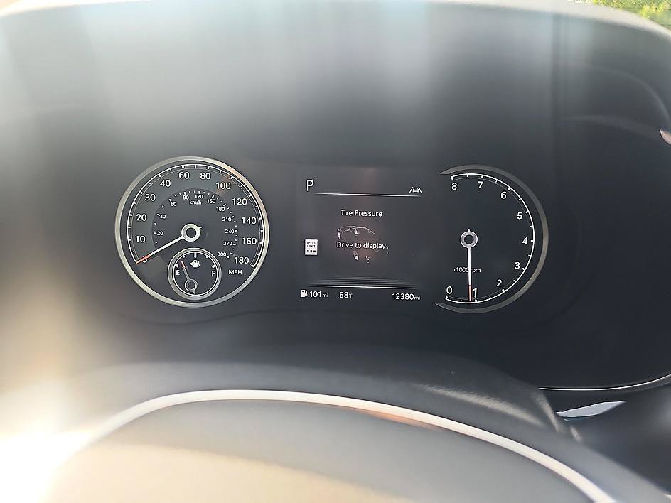 Used 2025 Uyuni White Genesis 2.5T SPORT PRESTIGE image 19