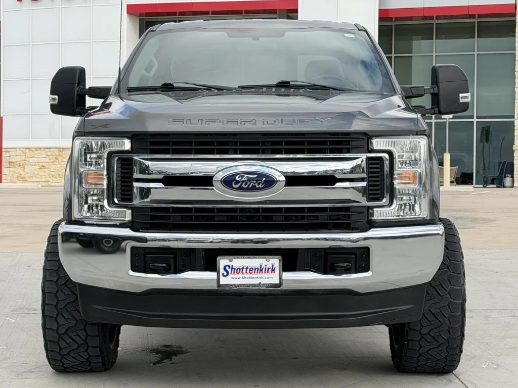 Used 2018 Gray Ford XL image 7