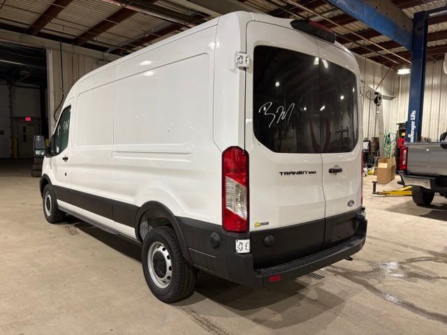 2026 Ford Transit-250 — photo 15