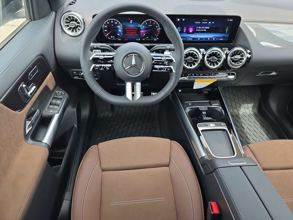 New 2026 White Mercedes-Benz GLA 250 image 13