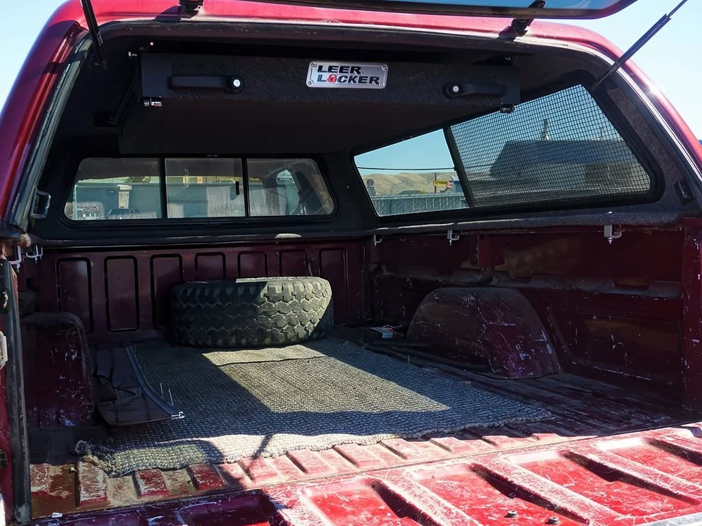 Used 1989 Red Chevrolet  image 13