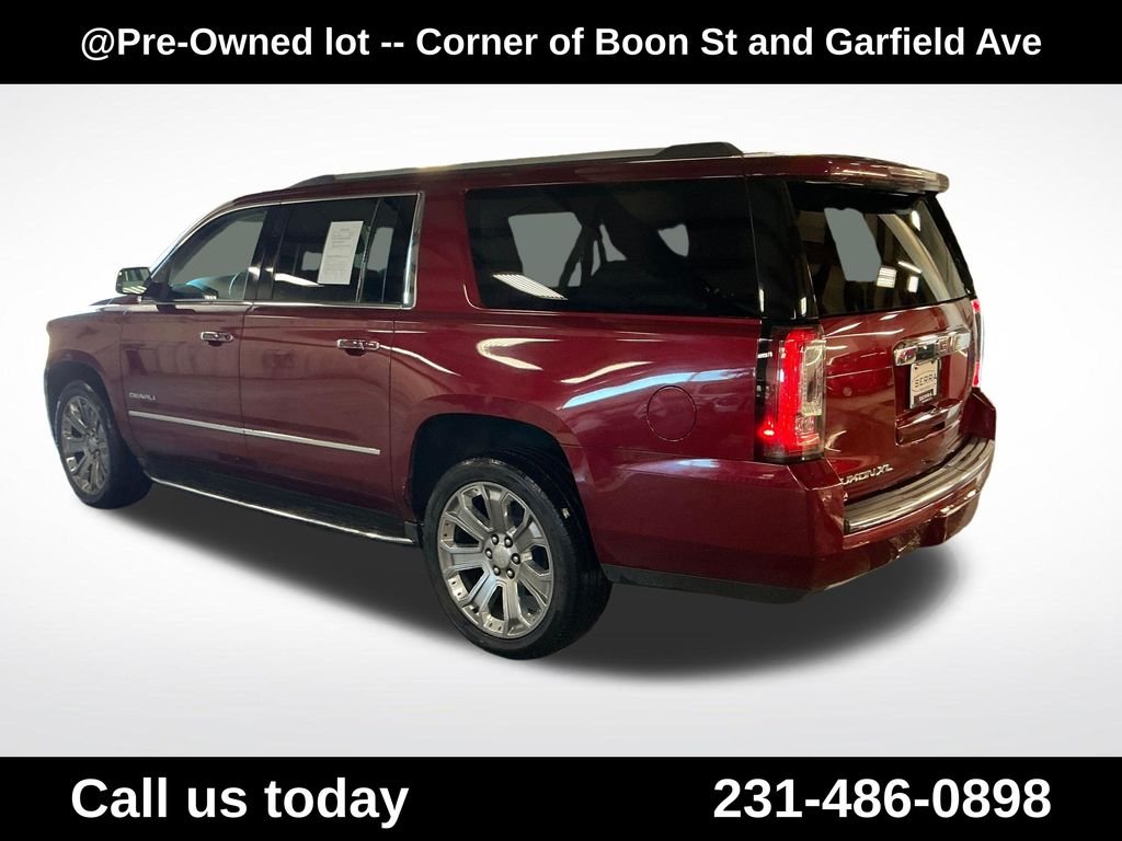 Used 2016 Red GMC Denali image 3