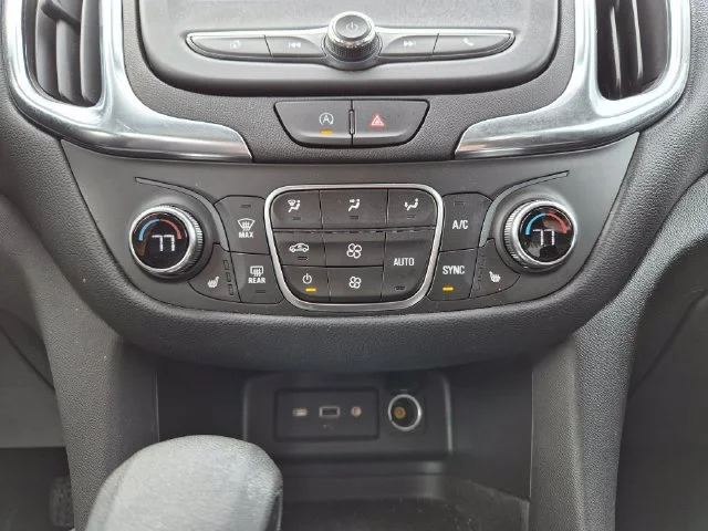 2024 Chevrolet Equinox LT - Photo 27