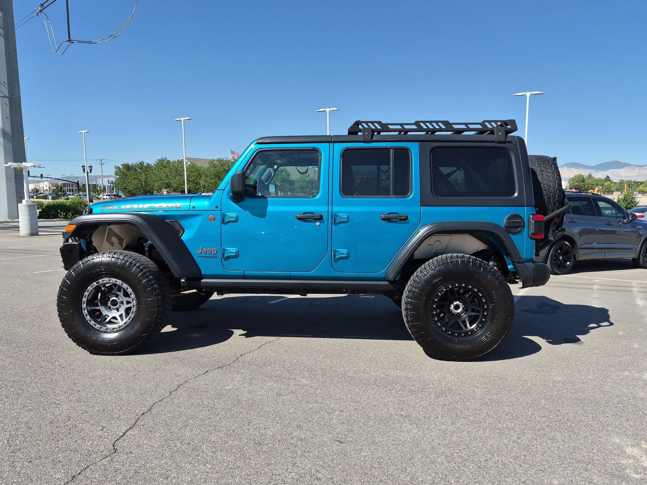 Used 2019 Bikini Pearlcoat Jeep Rubicon image 7