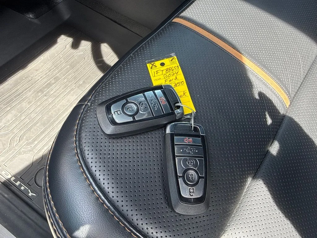 Used 2024 Black Ford Platinum image 42