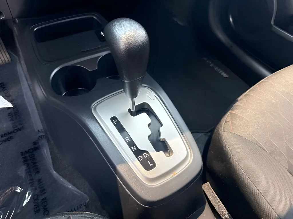 Used 2024  Mitsubishi ES image 16