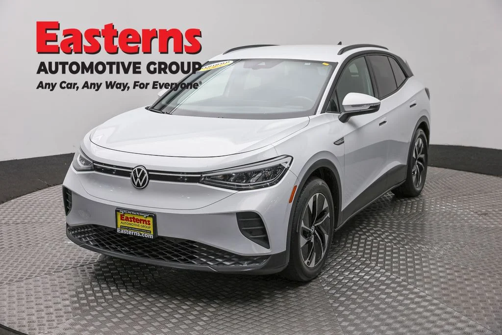 Used 2021 White Volkswagen Pro image 1