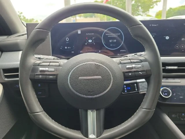 Used 2024 Blue Hyundai SEL image 17