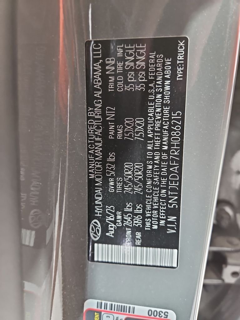 2024 Hyundai Santa Cruz Limited - Photo 32