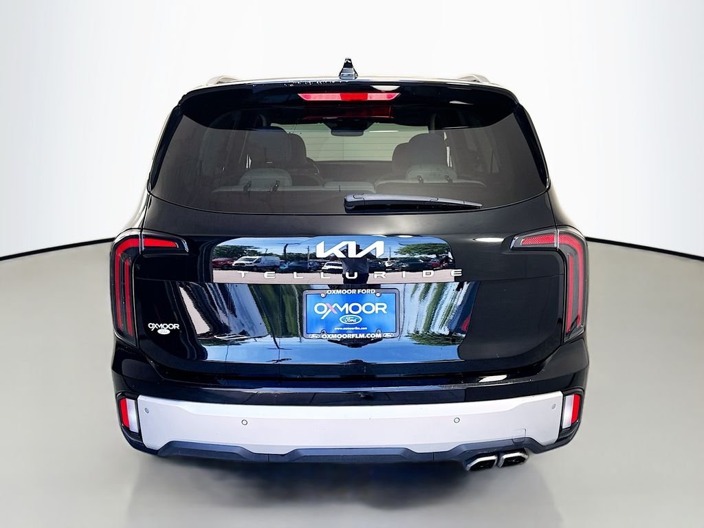 Used 2024 Ebony Black Kia SX image 12