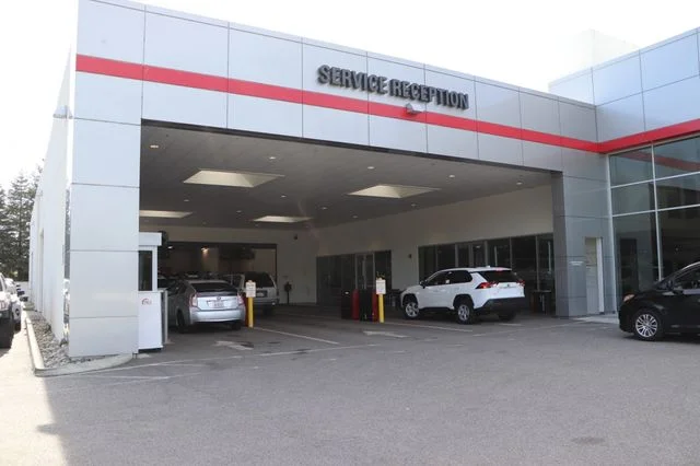 Used 2021 White Toyota Limited image 9