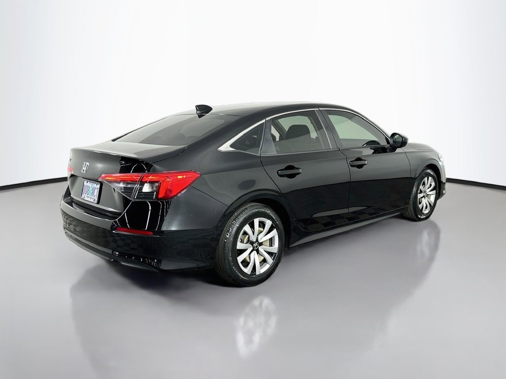 Used 2022 Black Honda LX image 8