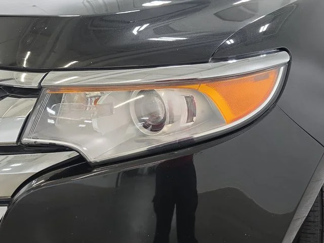 Used 2014 Tuxedo Black Metallic Ford SE image 27