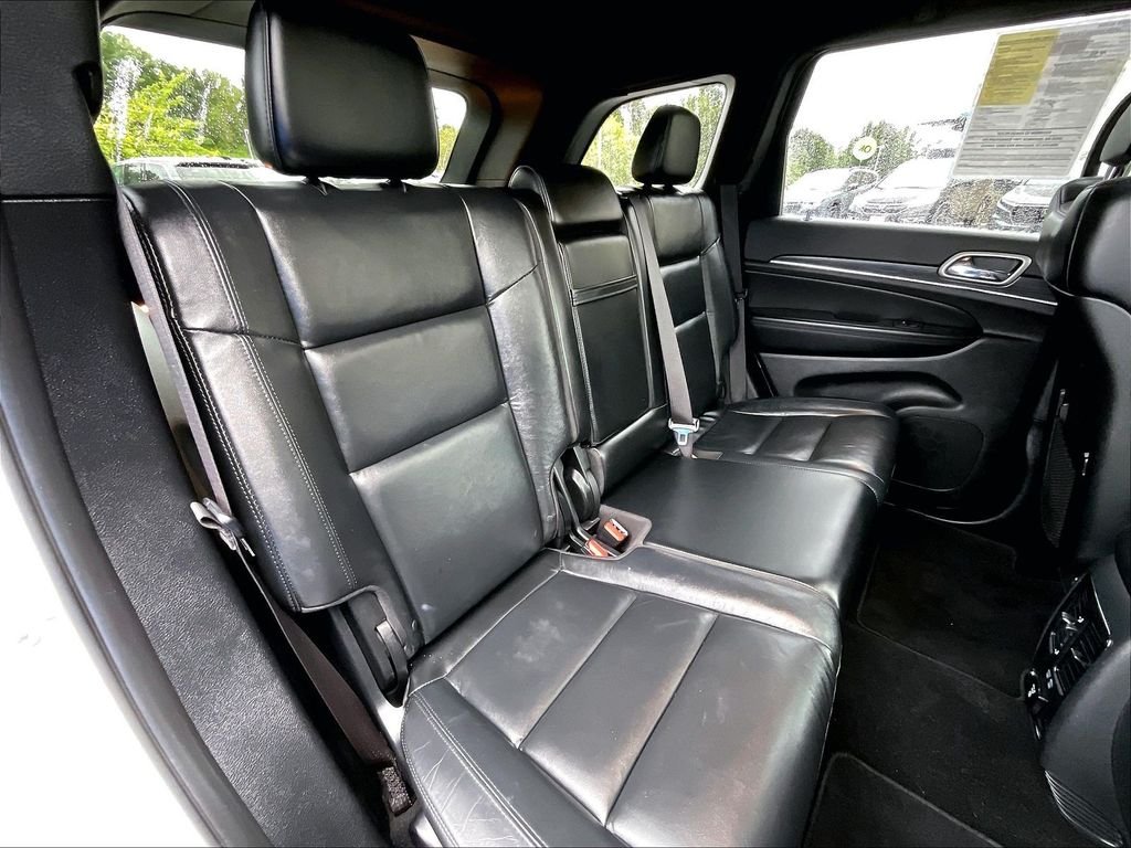 Used 2020 Bright White Clearcoat Jeep Limited image 16