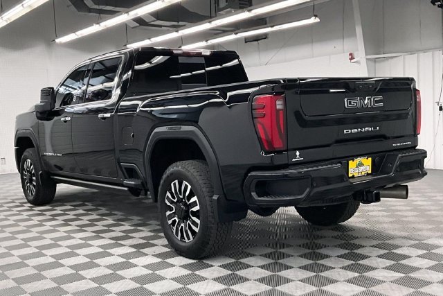 Used 2024 Onyx Black GMC Denali Ultimate image 2