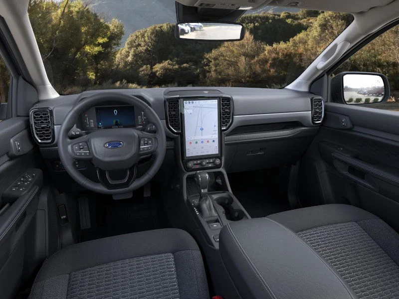 New 2025 Azure Gray Metallic Tri-coat Ford XLT image 9