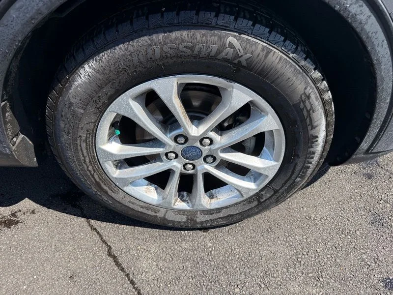 Used 2021 Gray Ford S image 14