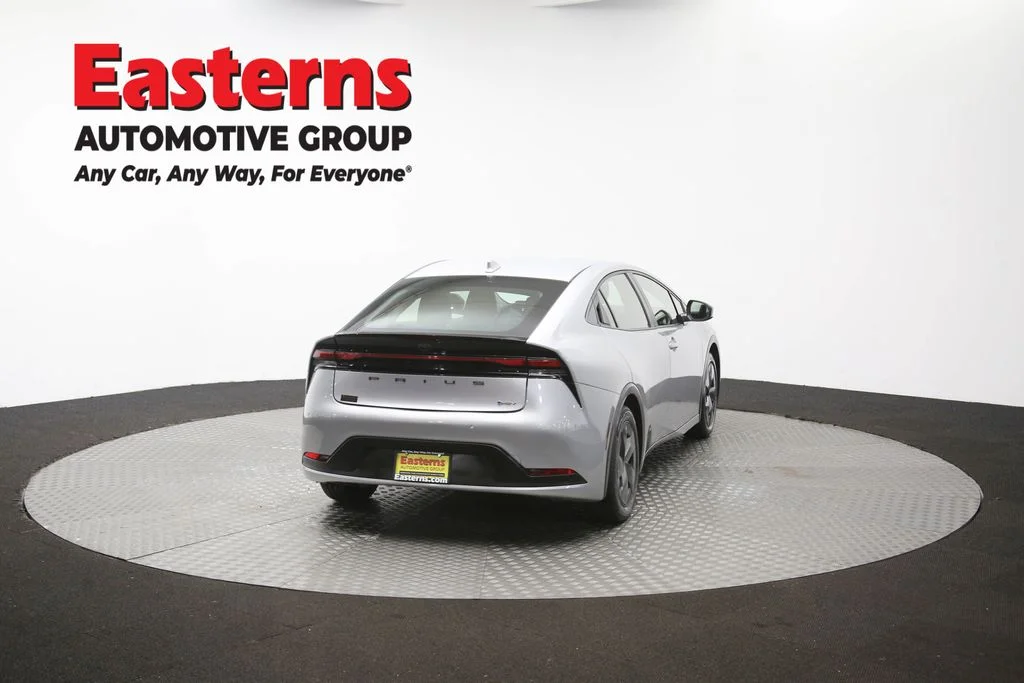 Used 2025 Gray Toyota LE image 37